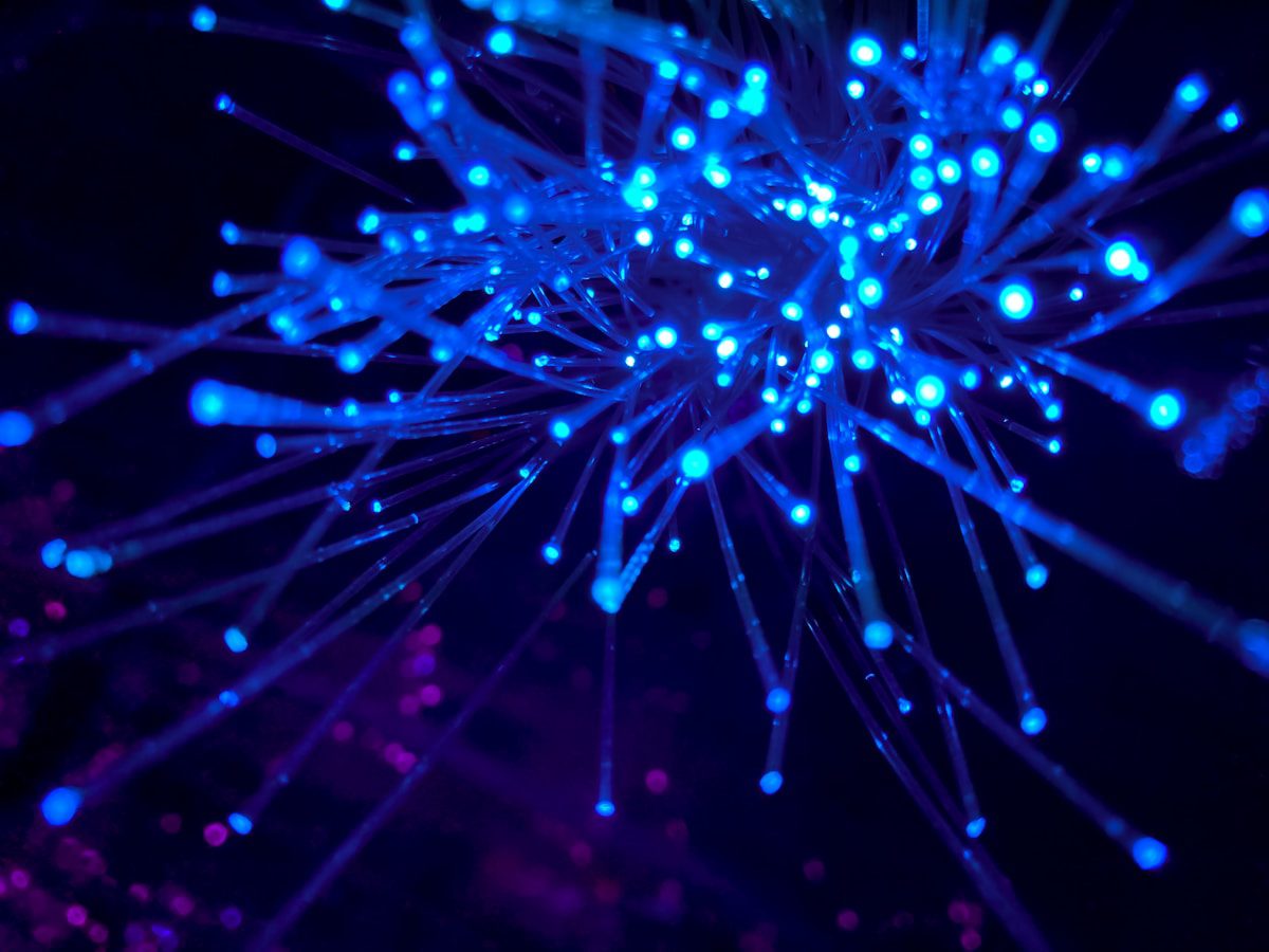 تجهیزات شبکه و مودم ADSL در محیط کاری